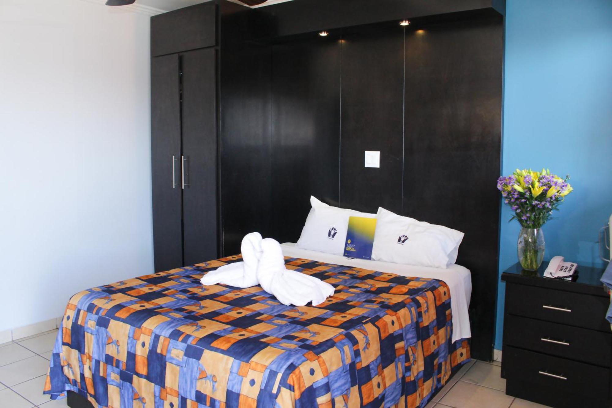 Motel Las Fuentes Mexicali Eksteriør bilde
